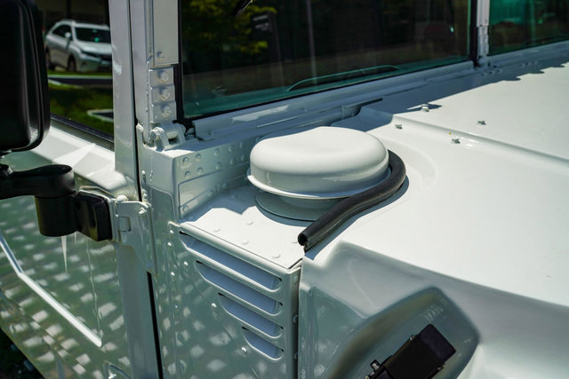 Used 1995 HUMMER H1 4-Door Wagon image 74