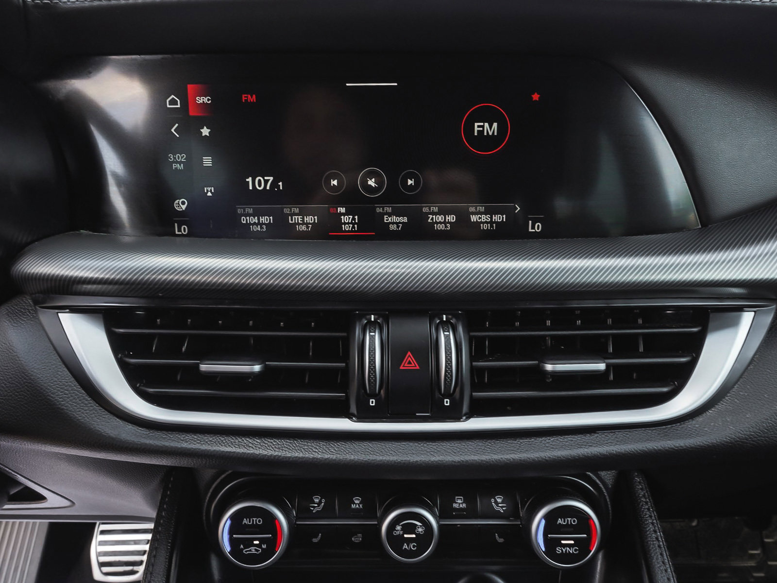 Used 2023 Alfa Romeo Stelvio Veloce image 27