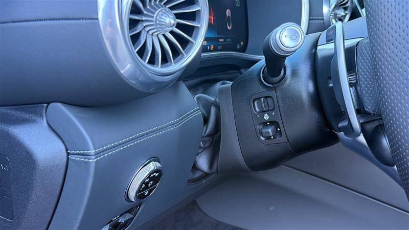 Used 2023 Mercedes-Benz SL 43 AMG image 16