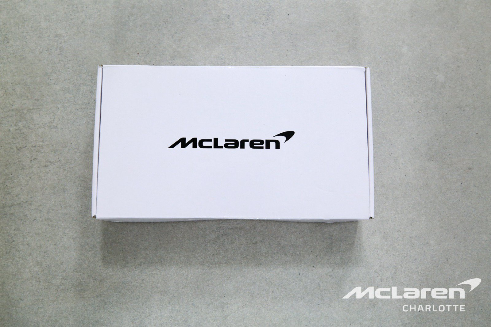 Used 2026 McLaren 750S Spider RWD image 22