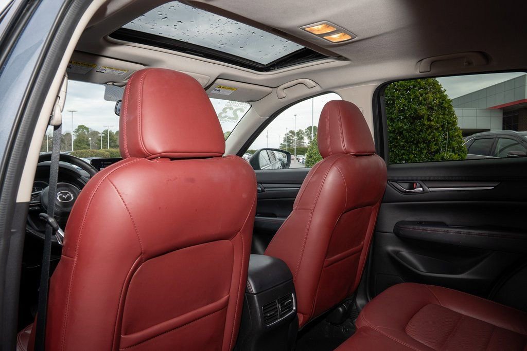 Used 2023 MAZDA CX-5 Carbon Edition image 9