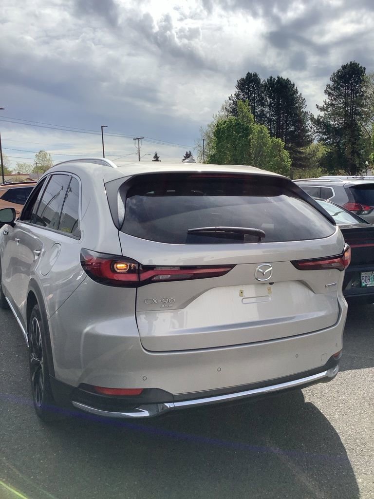 Used 2024 MAZDA CX-90 Plug-In Hybrid w/ Premium Plus image 3