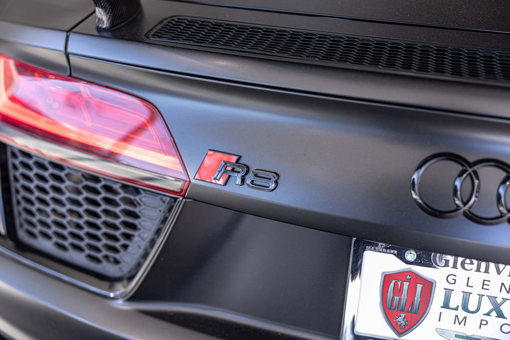 Used 2017 Audi R8 V10 plus image 15