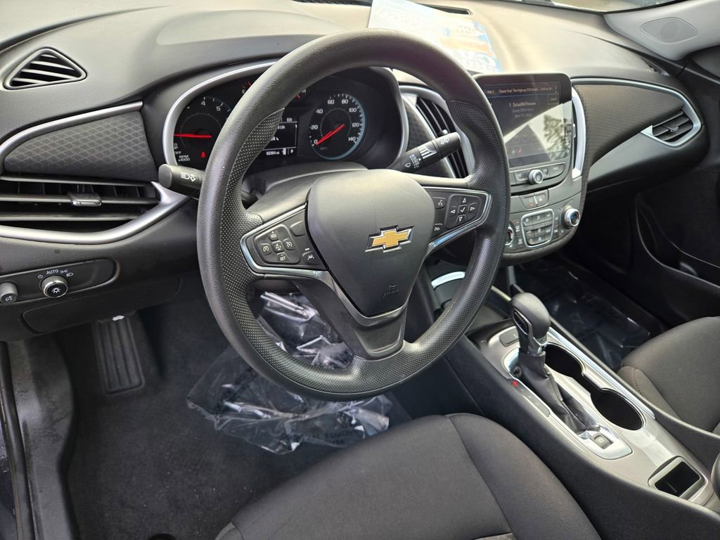 Used 2023 Chevrolet Malibu LT image 10
