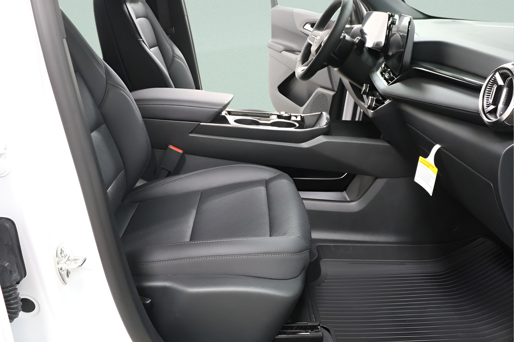 New 2027 Chevrolet Equinox LT w/ Convenience Package II FWD image 33