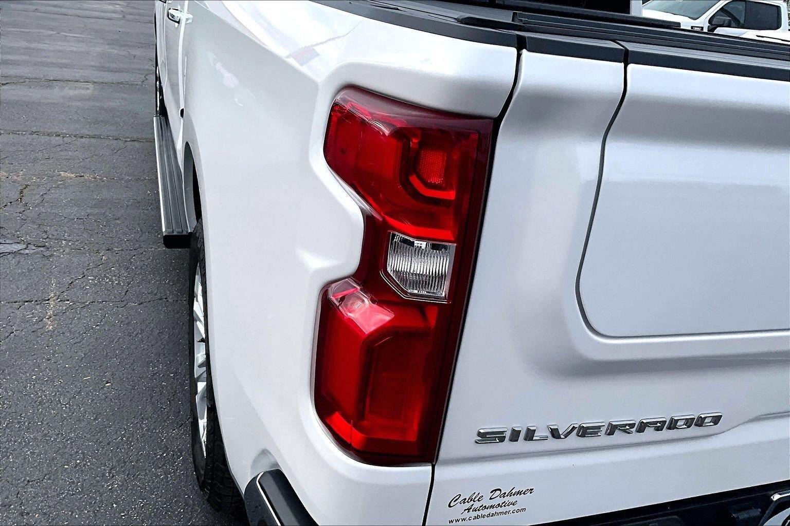 Used 2023 Chevrolet Silverado 1500 LTZ w/ LTZ Premium Package AWD/4WD image 28