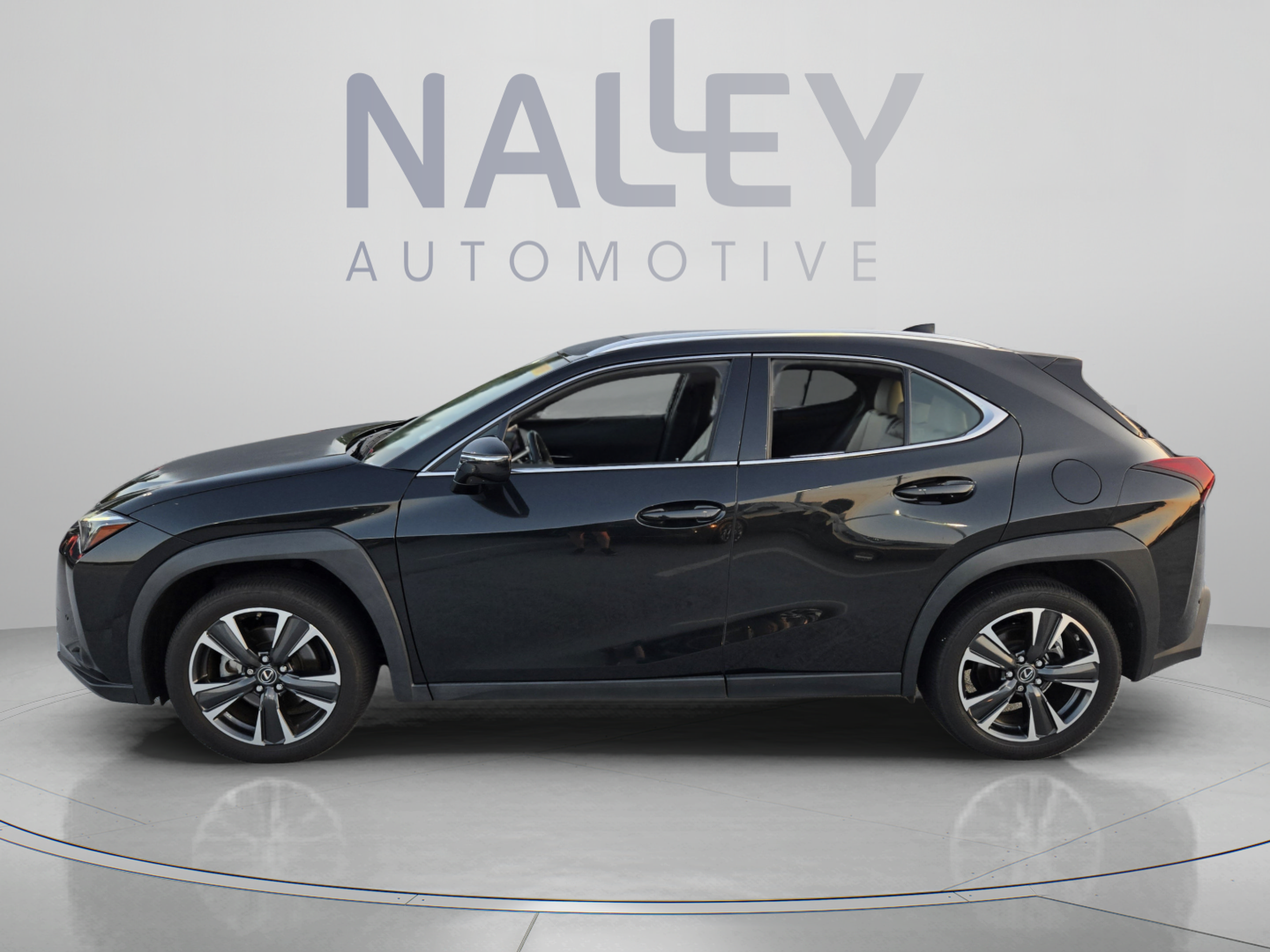 Certified 2024 Lexus UX 250h FWD image 2