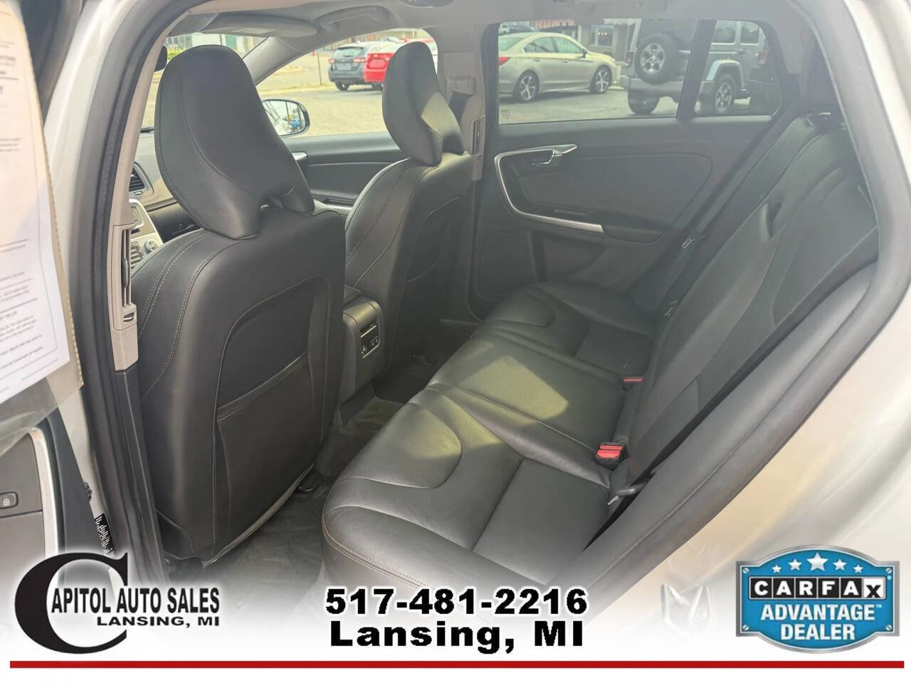 Used 2017 Volvo V60 T5 Cross Country Platinum w/ Climate Package image 14