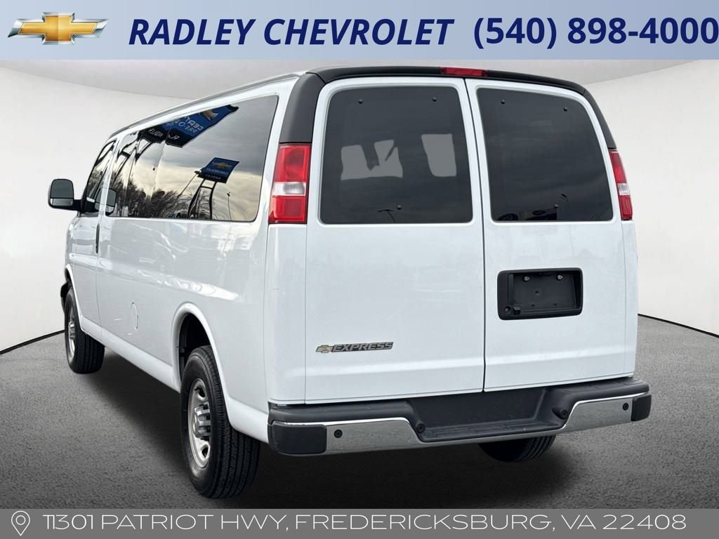 Certified 2024 Chevrolet Express 3500 LT w/ LT Preferred Equipment Group image 3