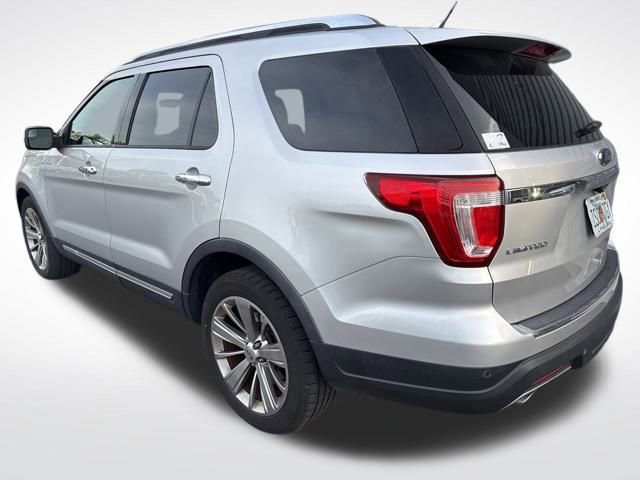 Certified 2018 Ford Explorer Limited image 3