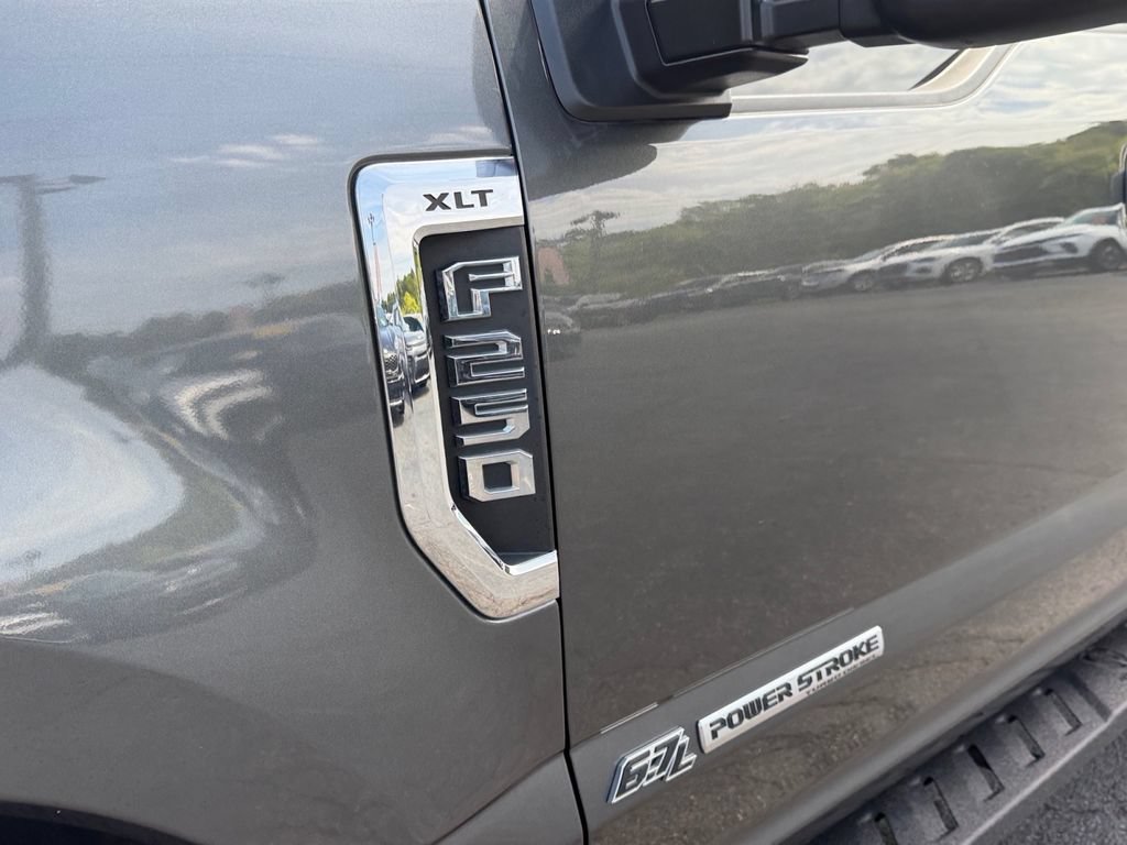 Used 2020 Ford F250 XLT w/ XLT Value Package AWD/4WD image 10