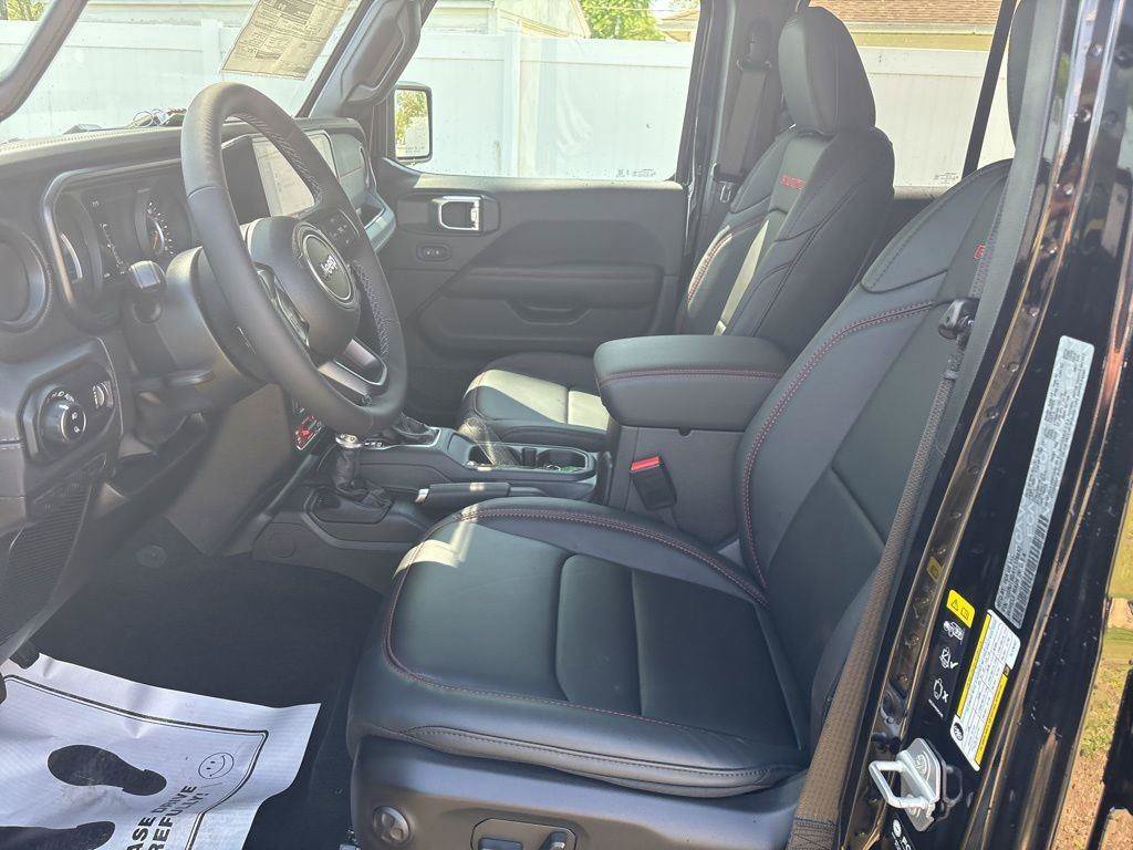New 2026 Jeep Gladiator Rubicon AWD/4WD image 9