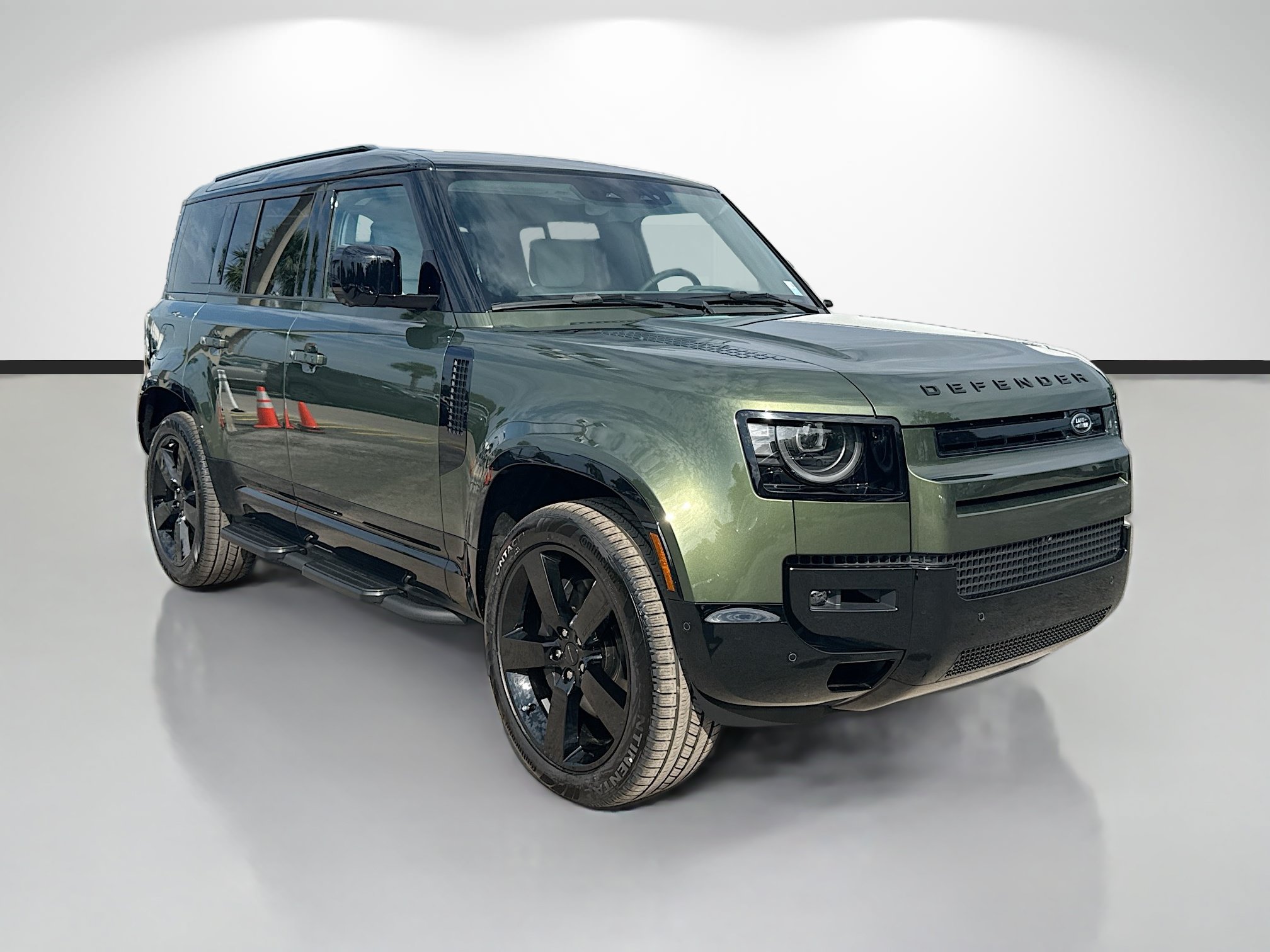 New 2026 Land Rover Defender 110 X-Dynamic SE AWD/4WD image 7