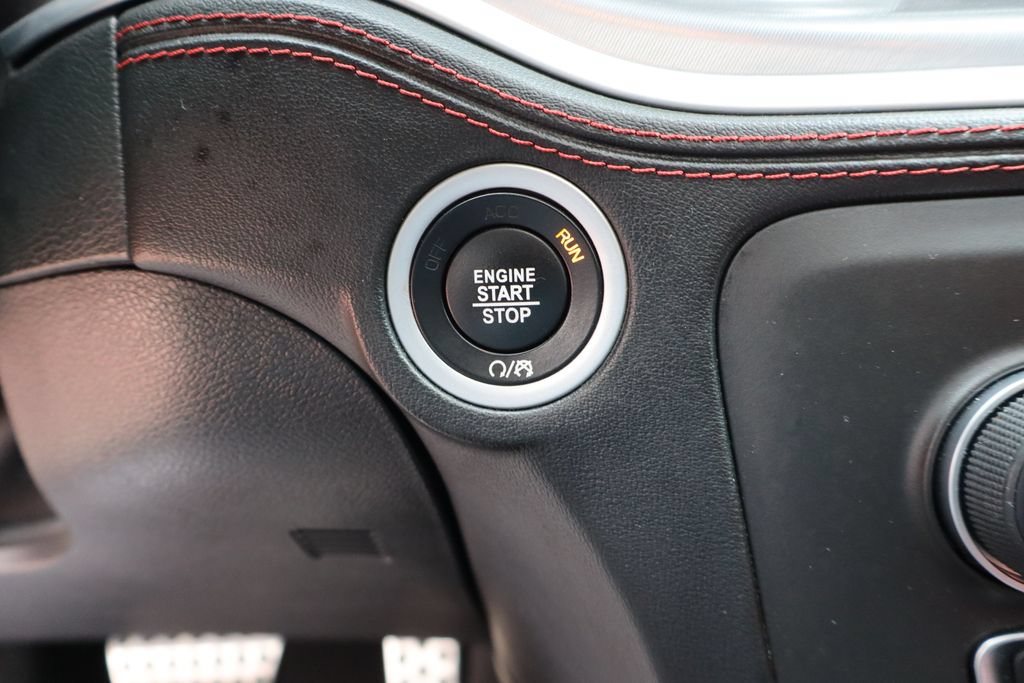 Used 2022 Dodge Charger Scat Pack RWD image 12