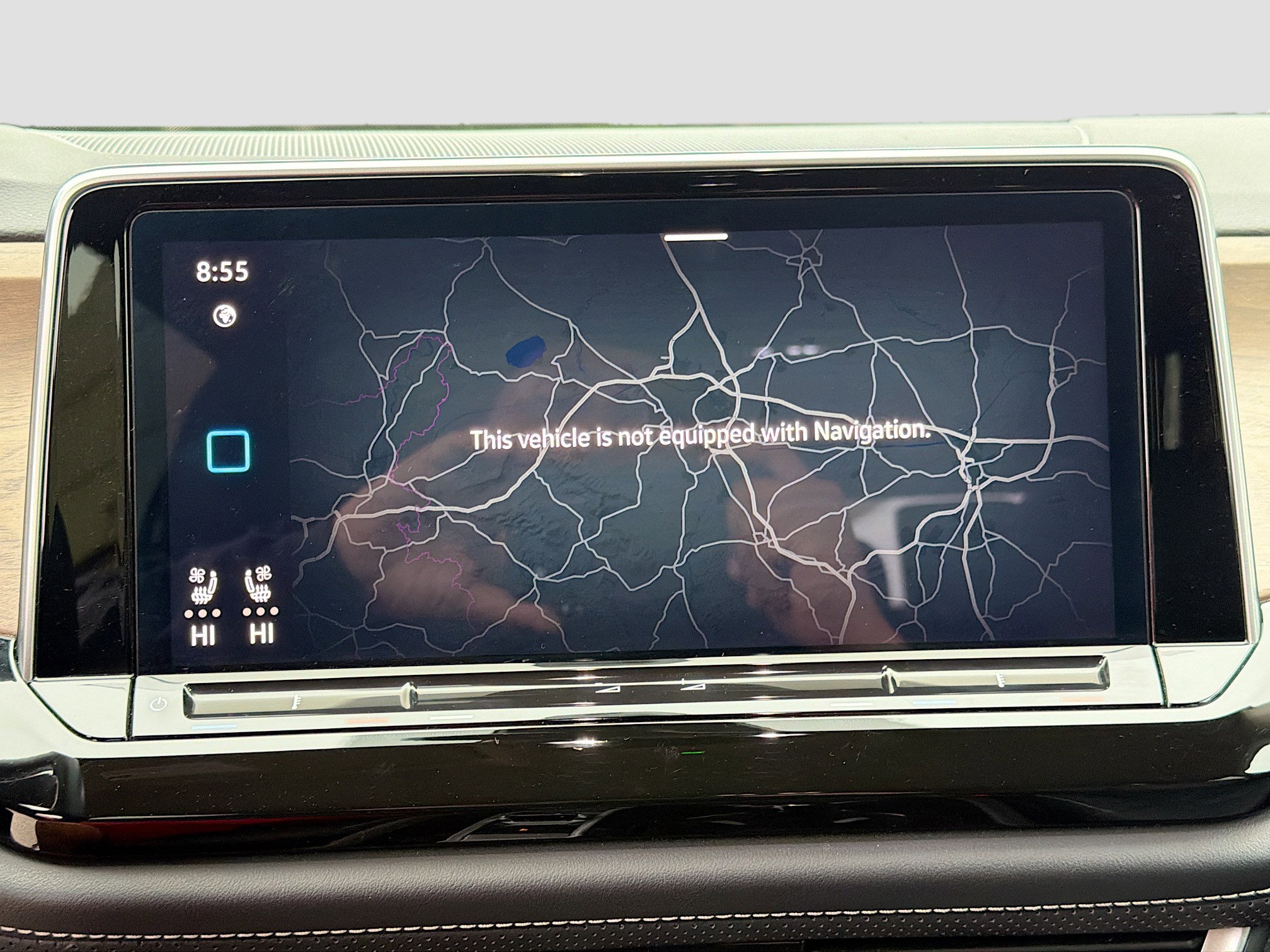 Used 2025 Volkswagen Atlas SE image 30