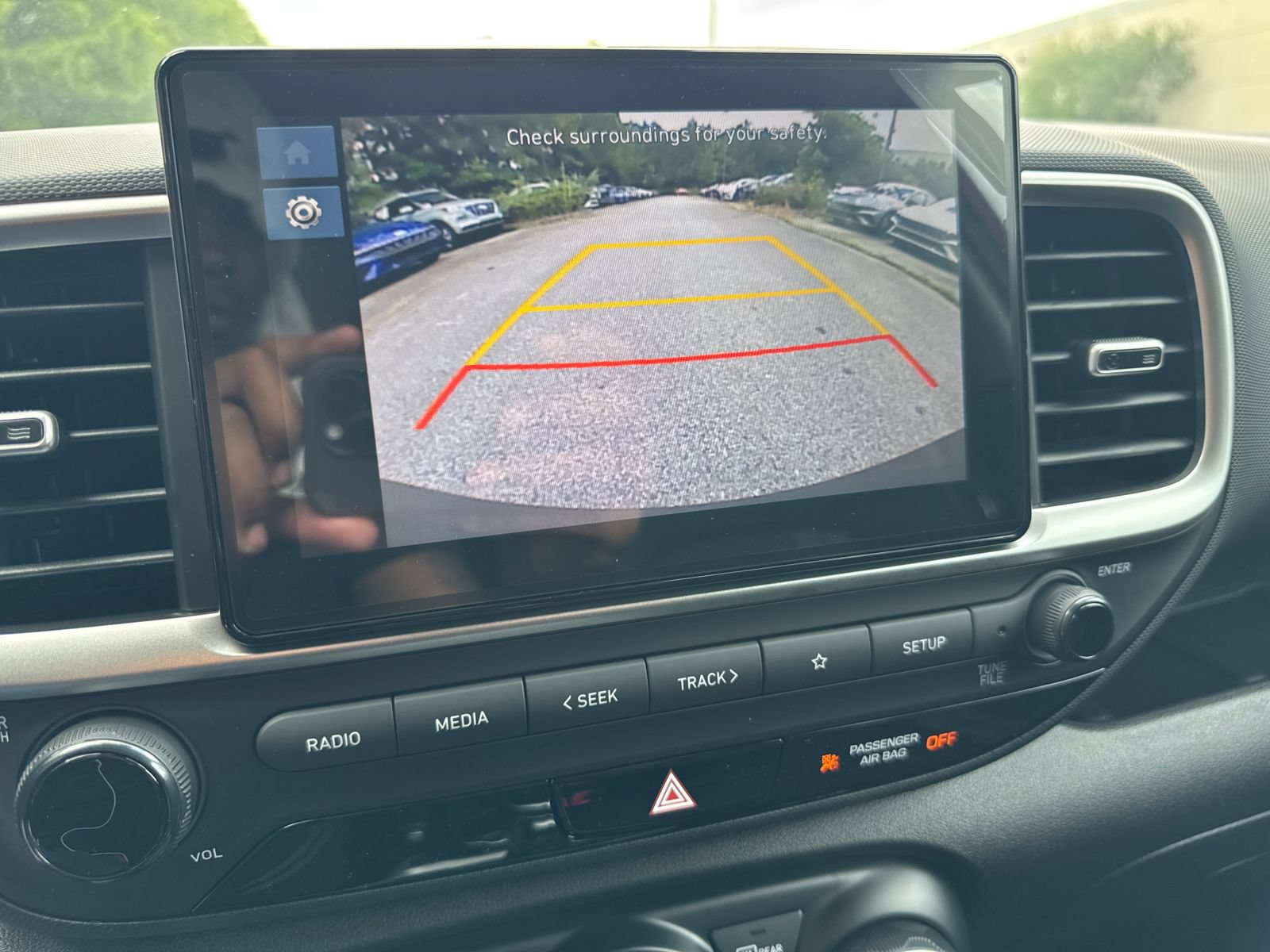 Used 2025 Hyundai Venue SEL FWD image 28