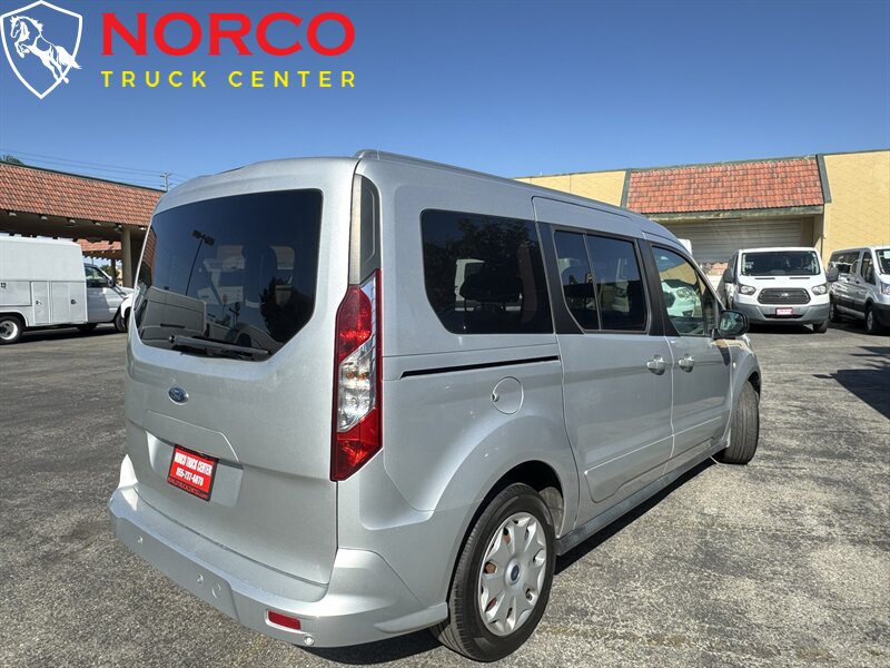 Used 2018 Ford Transit Connect XLT FWD image 12