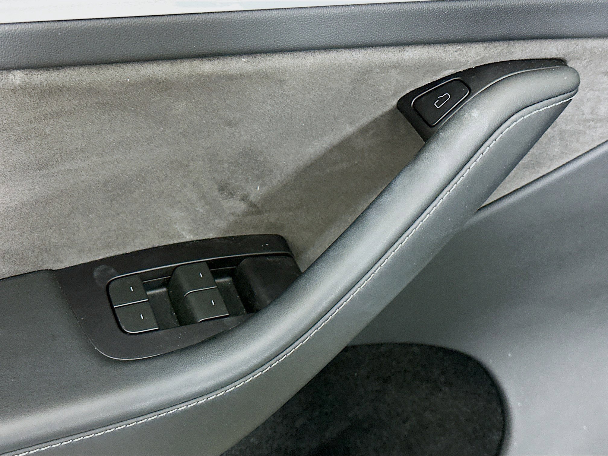 Used 2023 Tesla Model Y Long Range AWD/4WD image 15