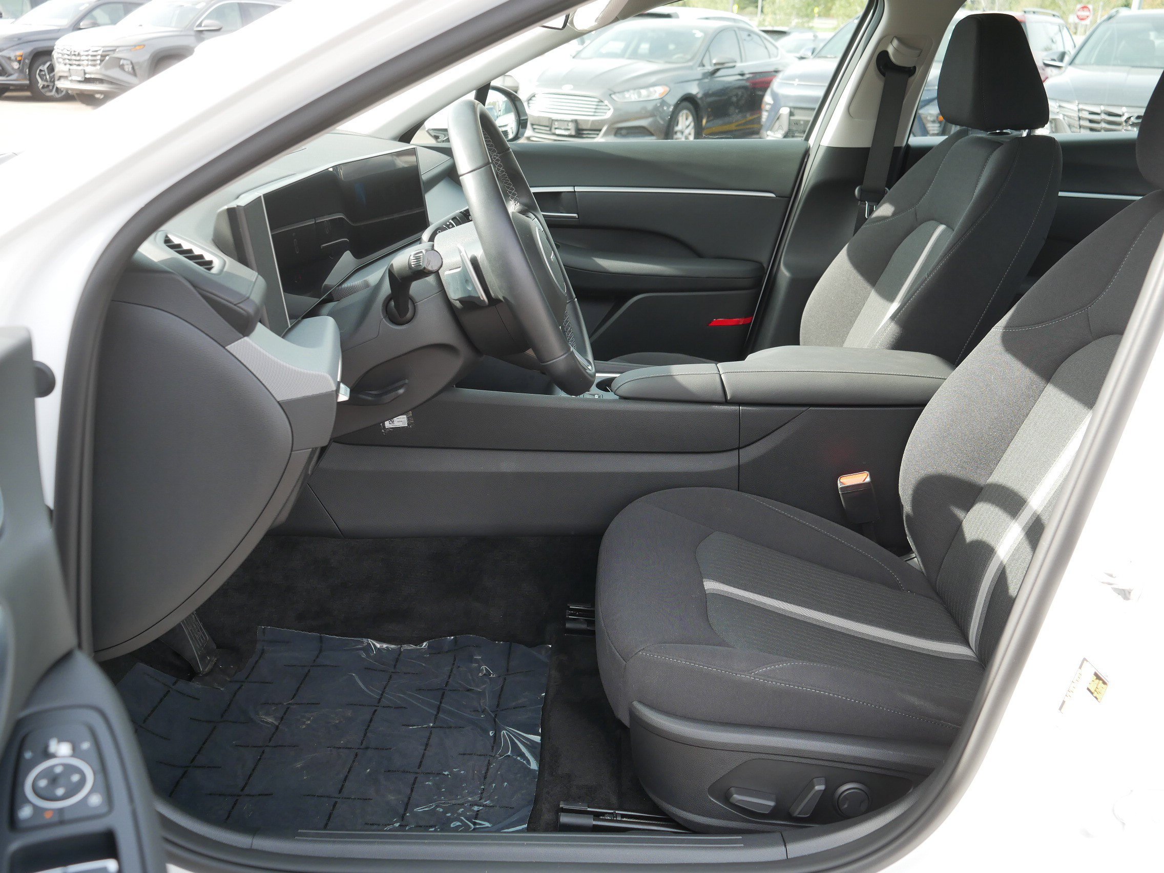 Certified 2026 Hyundai Sonata SEL AWD/4WD image 12