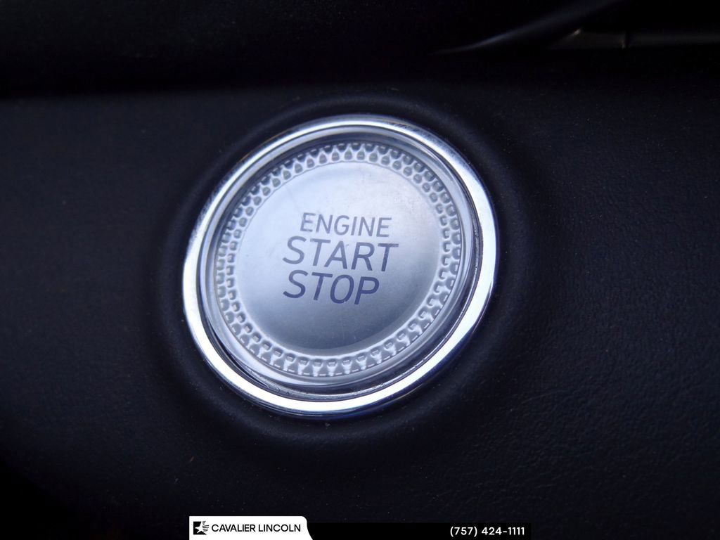 Used 2021 Genesis GV80 2.5T w/ Advanced Package 02 image 27