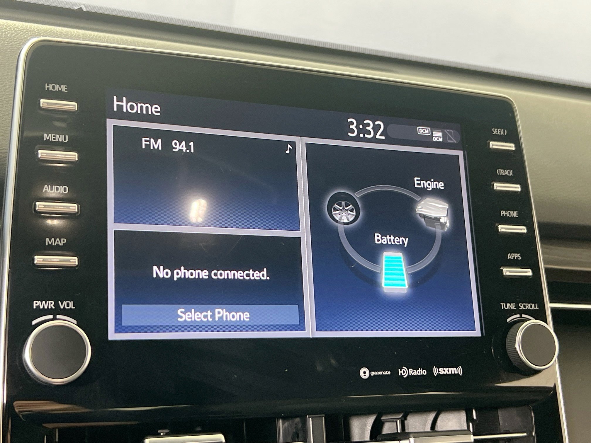 Used 2021 Toyota Avalon XLE image 14