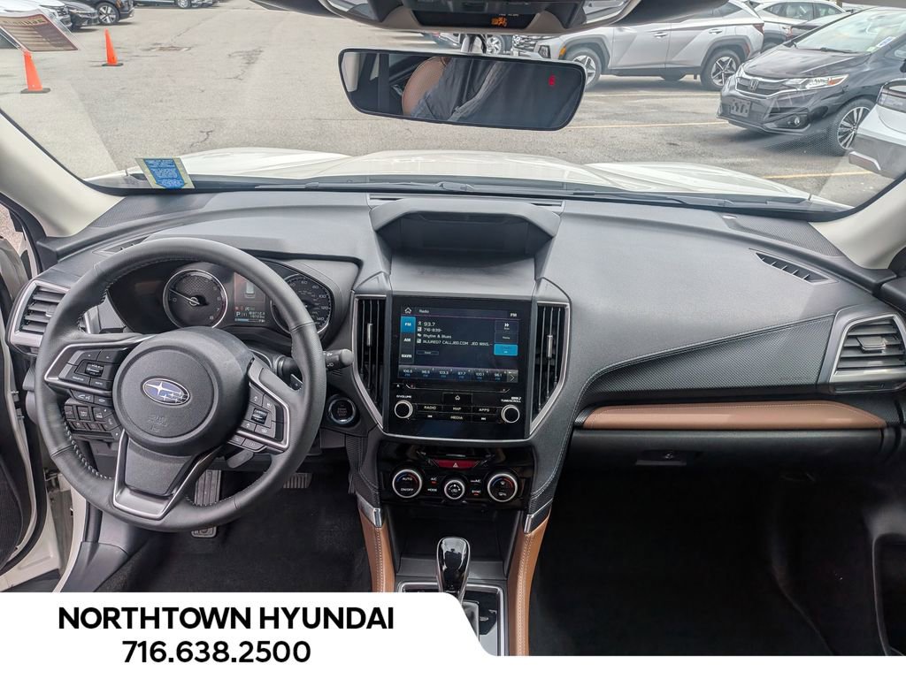 Used 2023 Subaru Forester Touring image 6