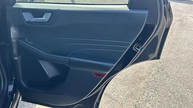 Certified 2021 Ford Escape SE w/ SE Sport Appearance Package image 12