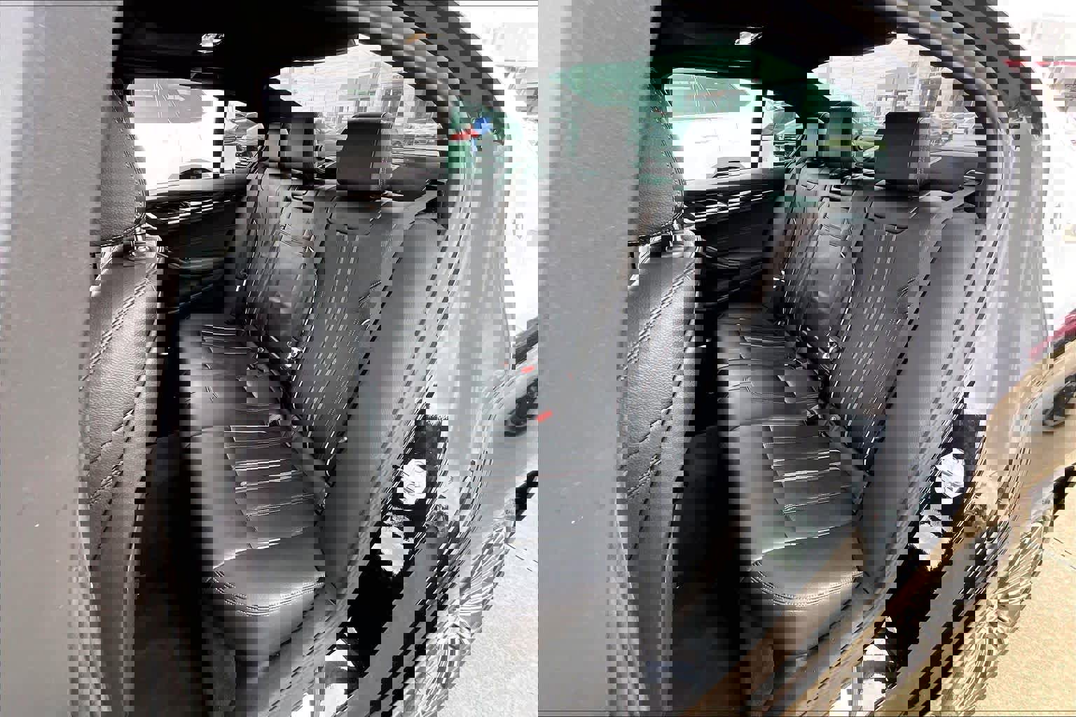 Used 2019 BMW 530i w/ Convenience Package image 19