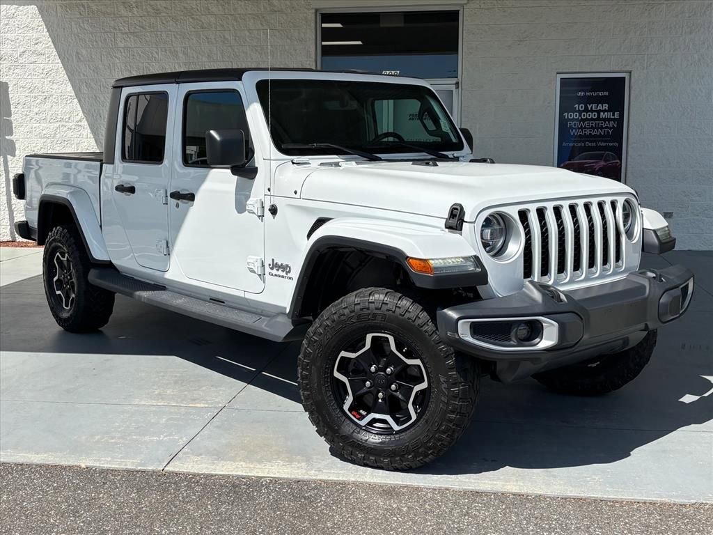 Used 2020 Jeep Gladiator Overland AWD/4WD image 1