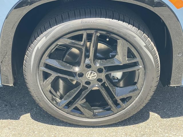 New 2026 Volkswagen Tiguan SE R-Line FWD image 30