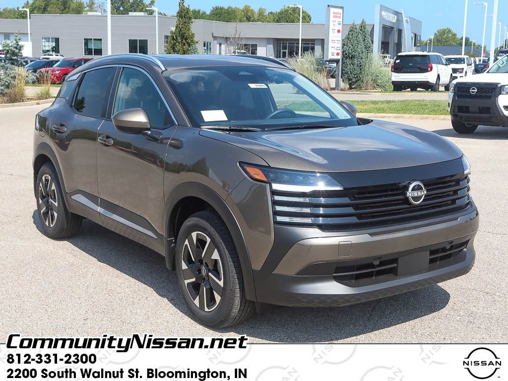 New 2025 Nissan Kicks SV w/ SV Premium Package