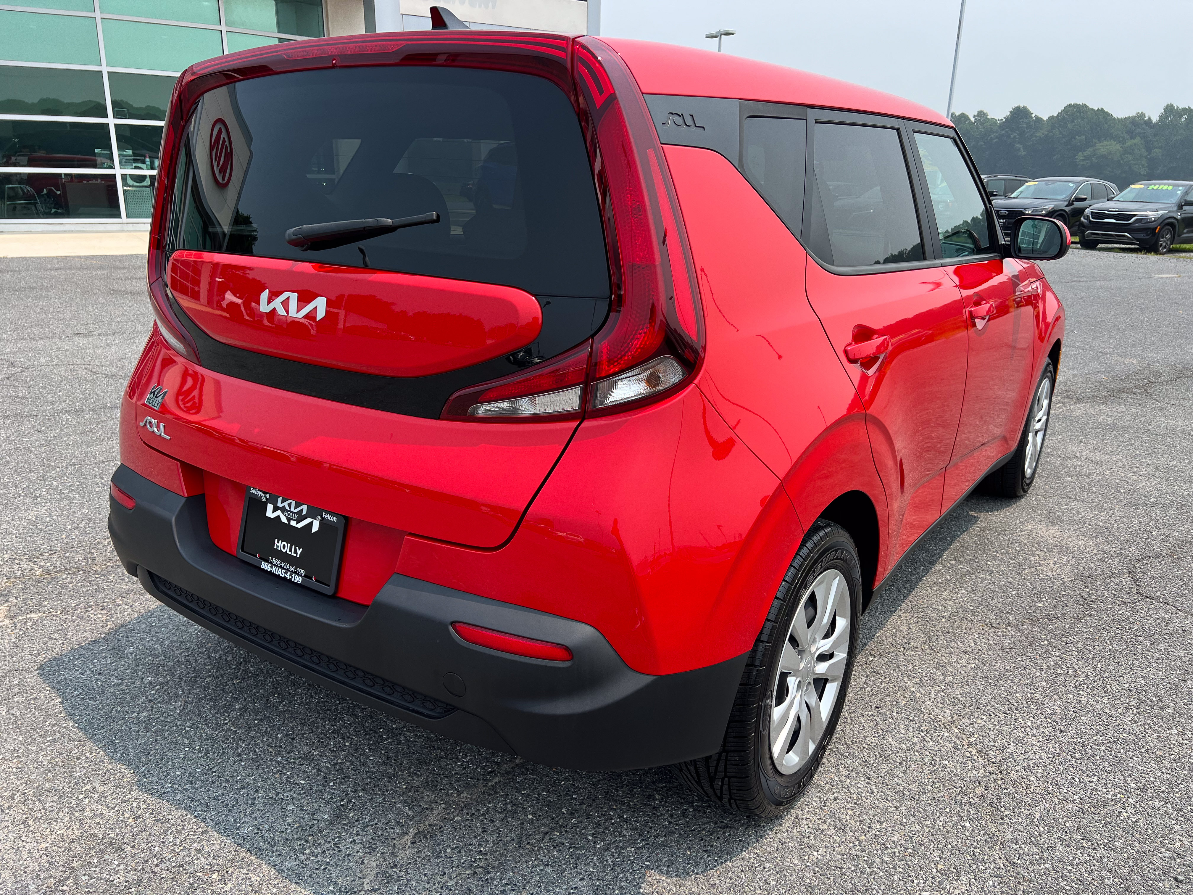 Used 2022 Kia Soul LX FWD image 6