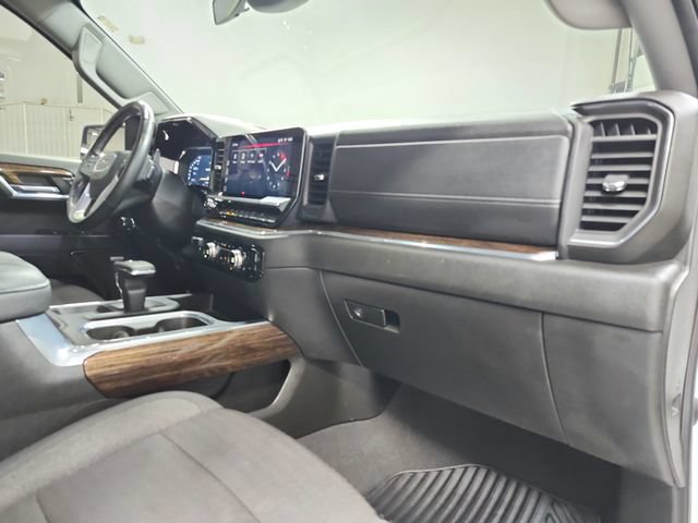Used 2024 GMC Sierra 1500 Elevation w/ Preferred Package AWD/4WD image 43