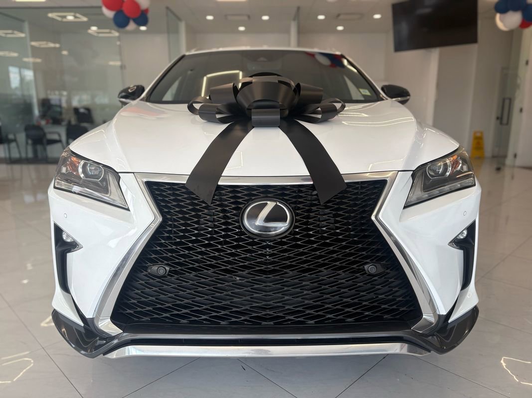 Used 2018 Lexus RX 350 F Sport w/ Accessory Package AWD/4WD image 2