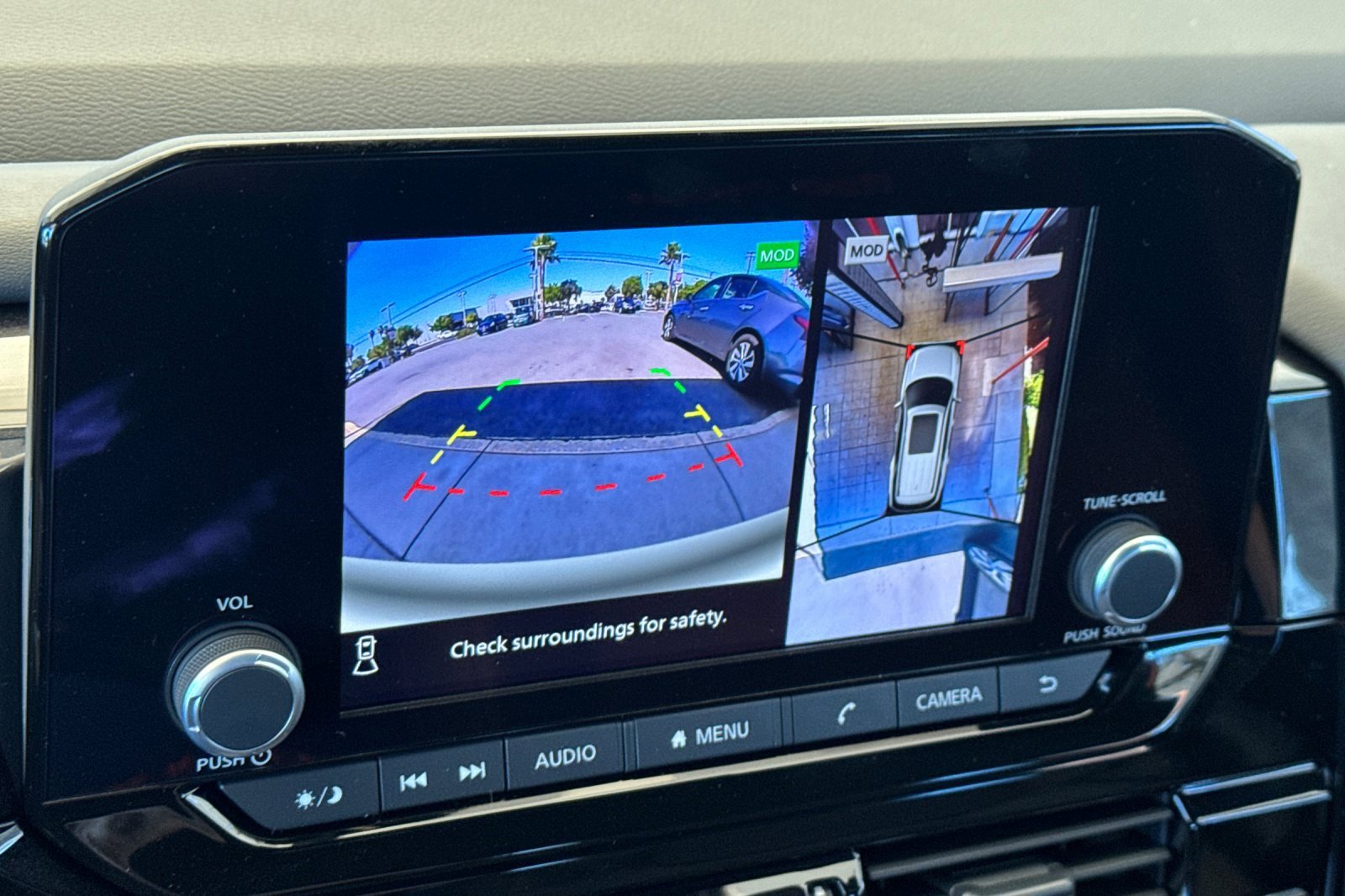 New 2025 Nissan Pathfinder Rock Creek image 24