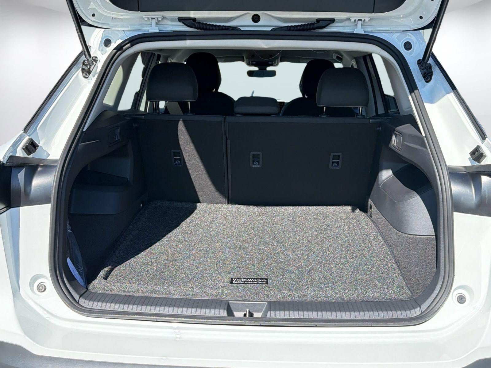Certified 2026 Volkswagen Tiguan S FWD image 21