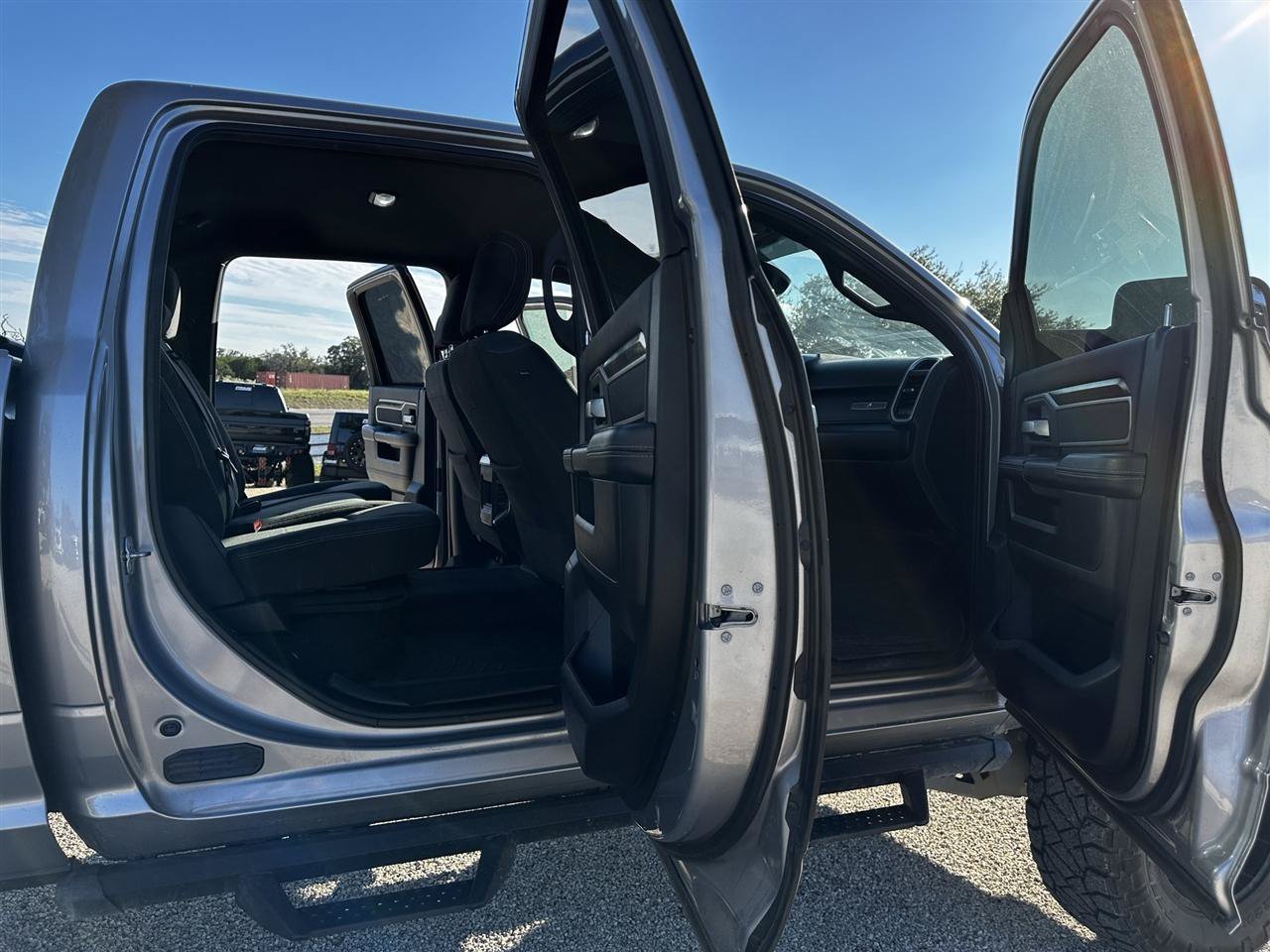 Used 2019 RAM 2500 Big Horn AWD/4WD image 16