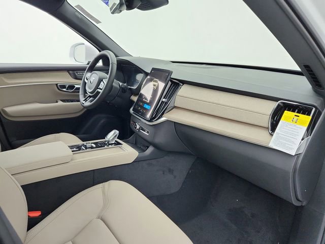 New 2026 Volvo XC90 T8 Plus w/ Protection Package Premier image 25