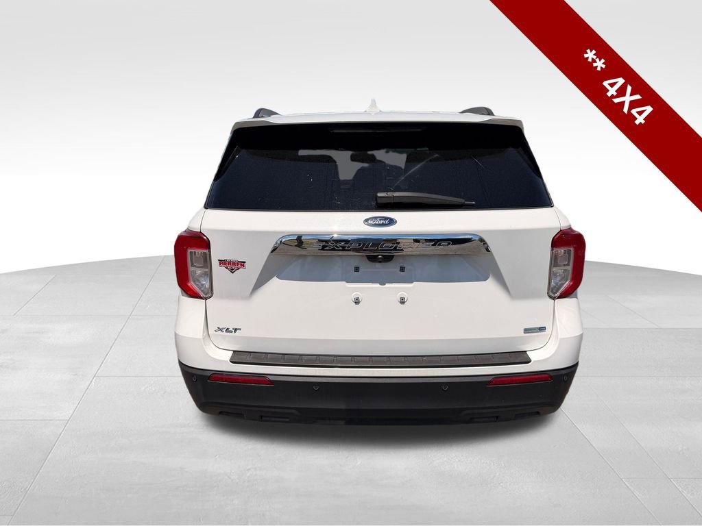 Used 2020 Ford Explorer XLT w/ Cold Weather Package AWD/4WD image 4
