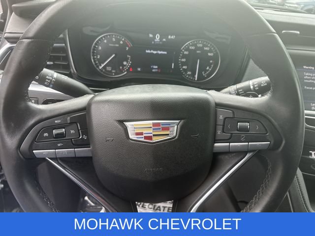 Certified 2025 Cadillac XT6 Luxury FWD image 11
