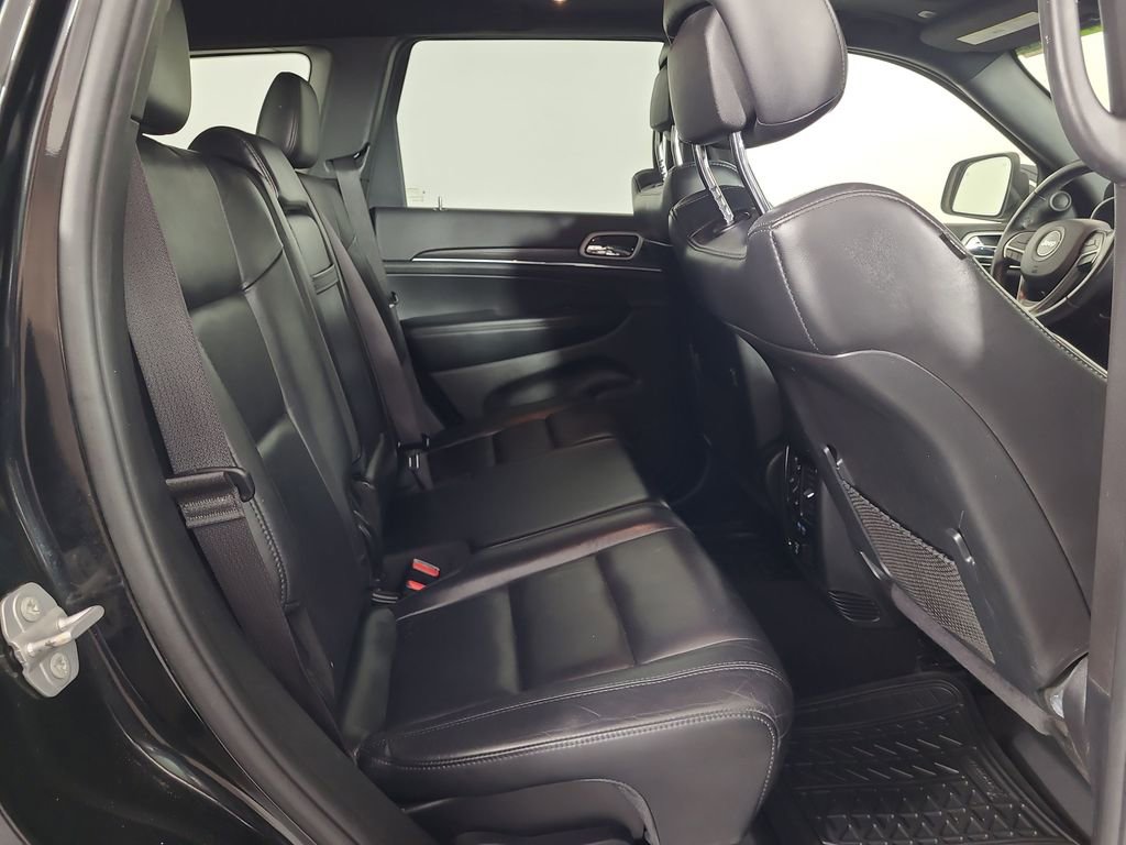 Used 2020 Jeep Grand Cherokee Limited AWD/4WD image 23