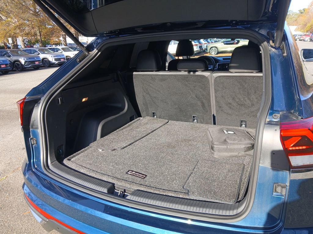 Used 2023 Volkswagen Atlas Cross Sport SE image 22