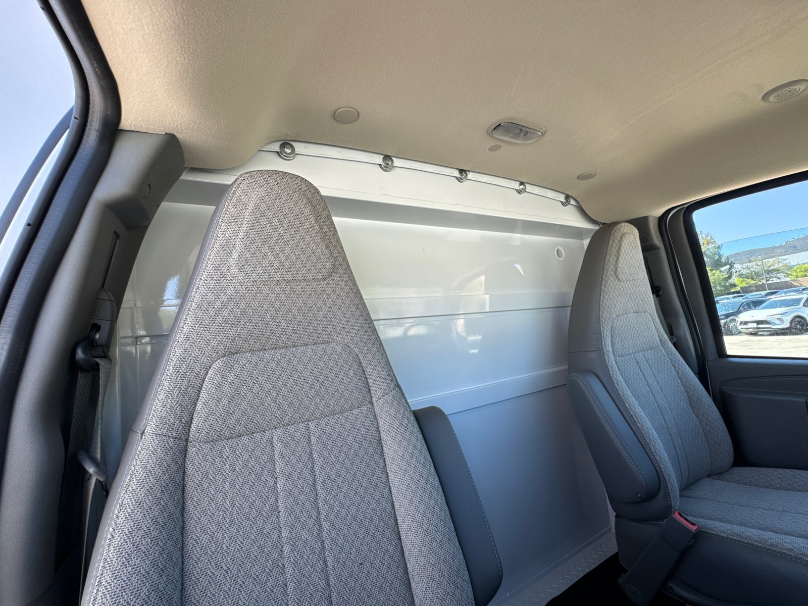 New 2025 GMC Savana 3500 w/ Power Convenience Package RWD image 15