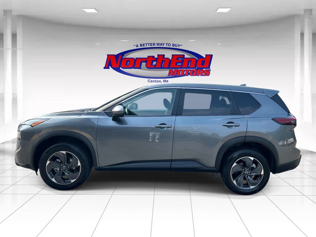 Used 2024 Nissan Rogue SV AWD/4WD image 6