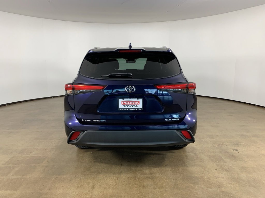 Used 2022 Toyota Highlander XLE image 36