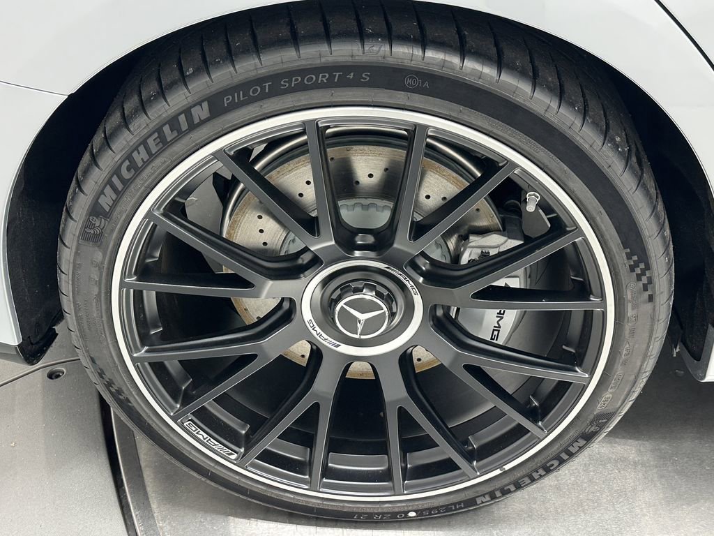 New 2026 Mercedes-Benz E 53 AMG e 4MATIC Sedan image 22