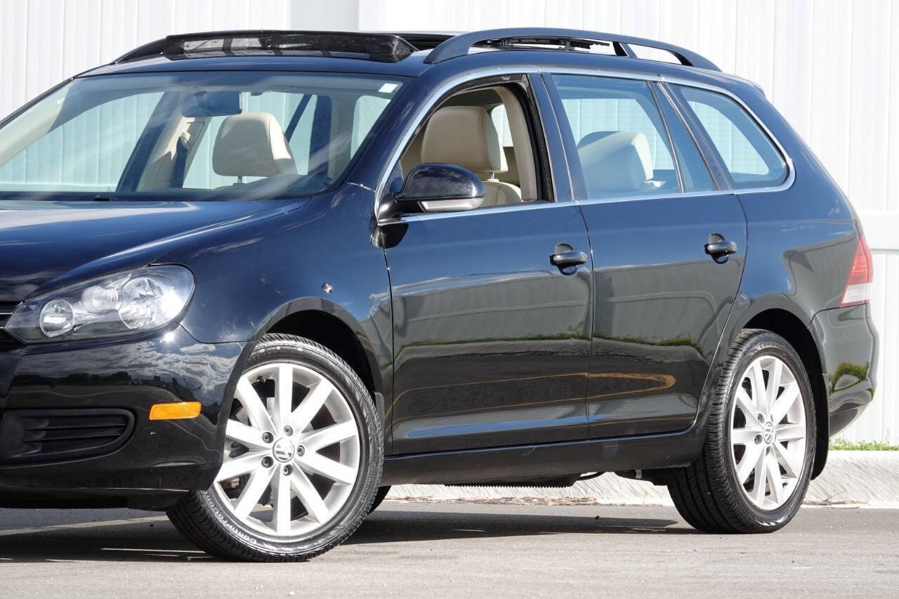 Used 2012 Volkswagen Jetta TDI FWD image 3