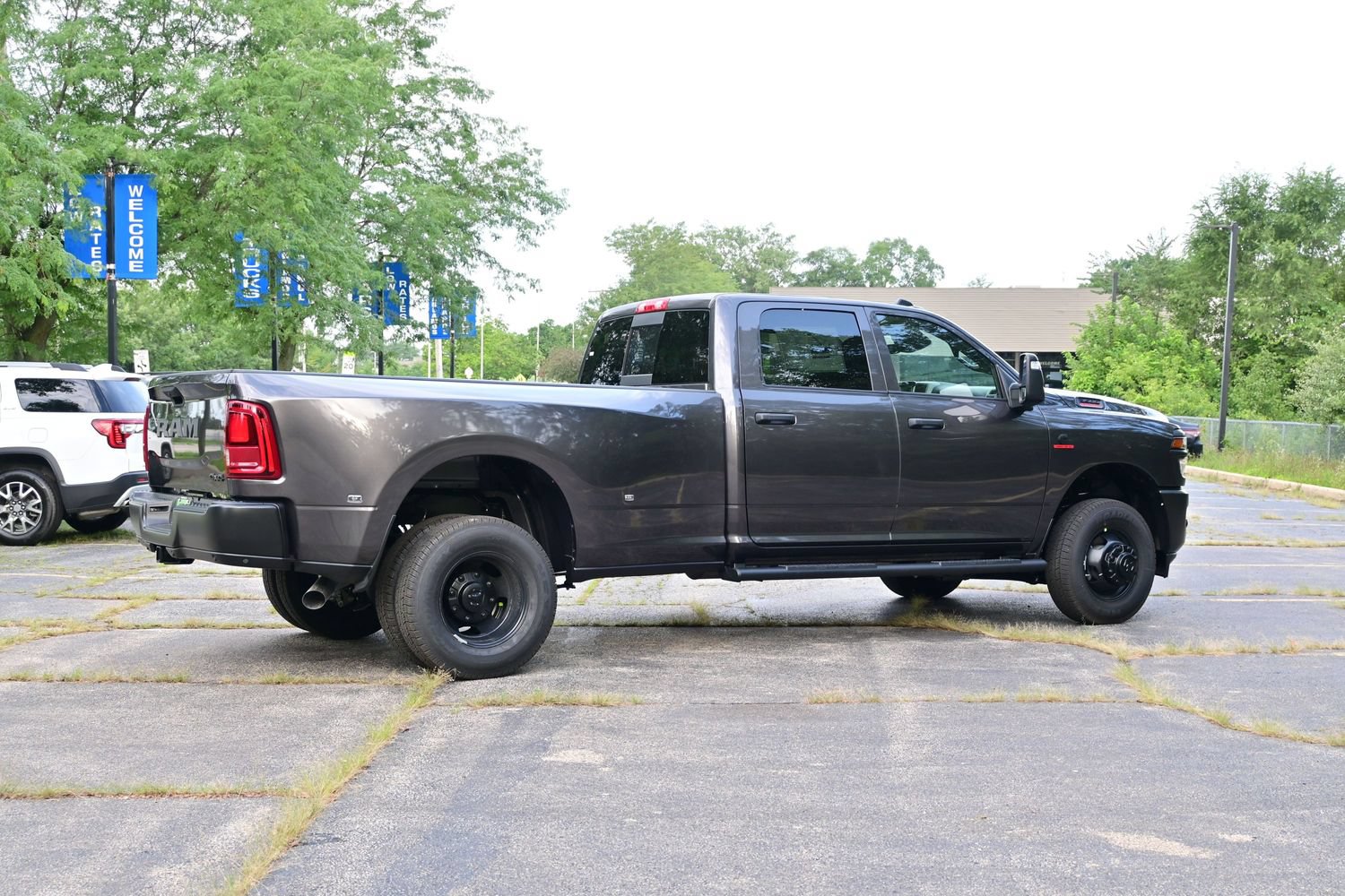 New 2026 RAM 3500 Tradesman w/ Safety Group AWD/4WD image 18