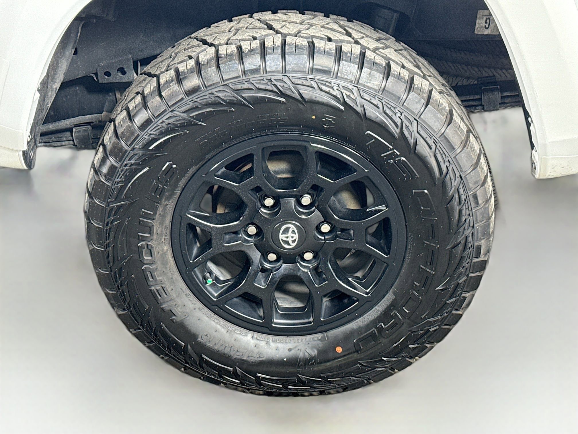 Certified 2022 Toyota Tacoma SR5 w/ Technology Package image 9