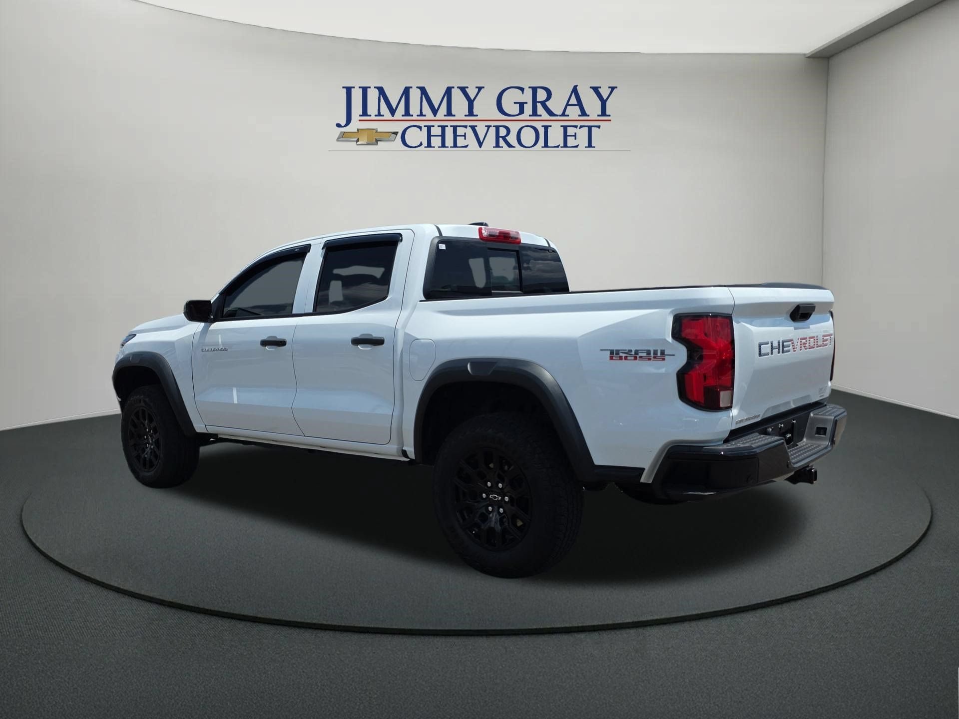 Used 2026 Chevrolet Colorado Trail Boss AWD/4WD image 3